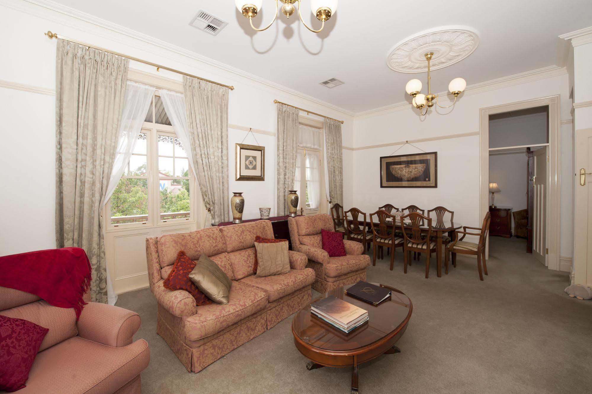 Cobb & Co Court Boutique Hotel Mudgee Zewnętrze zdjęcie