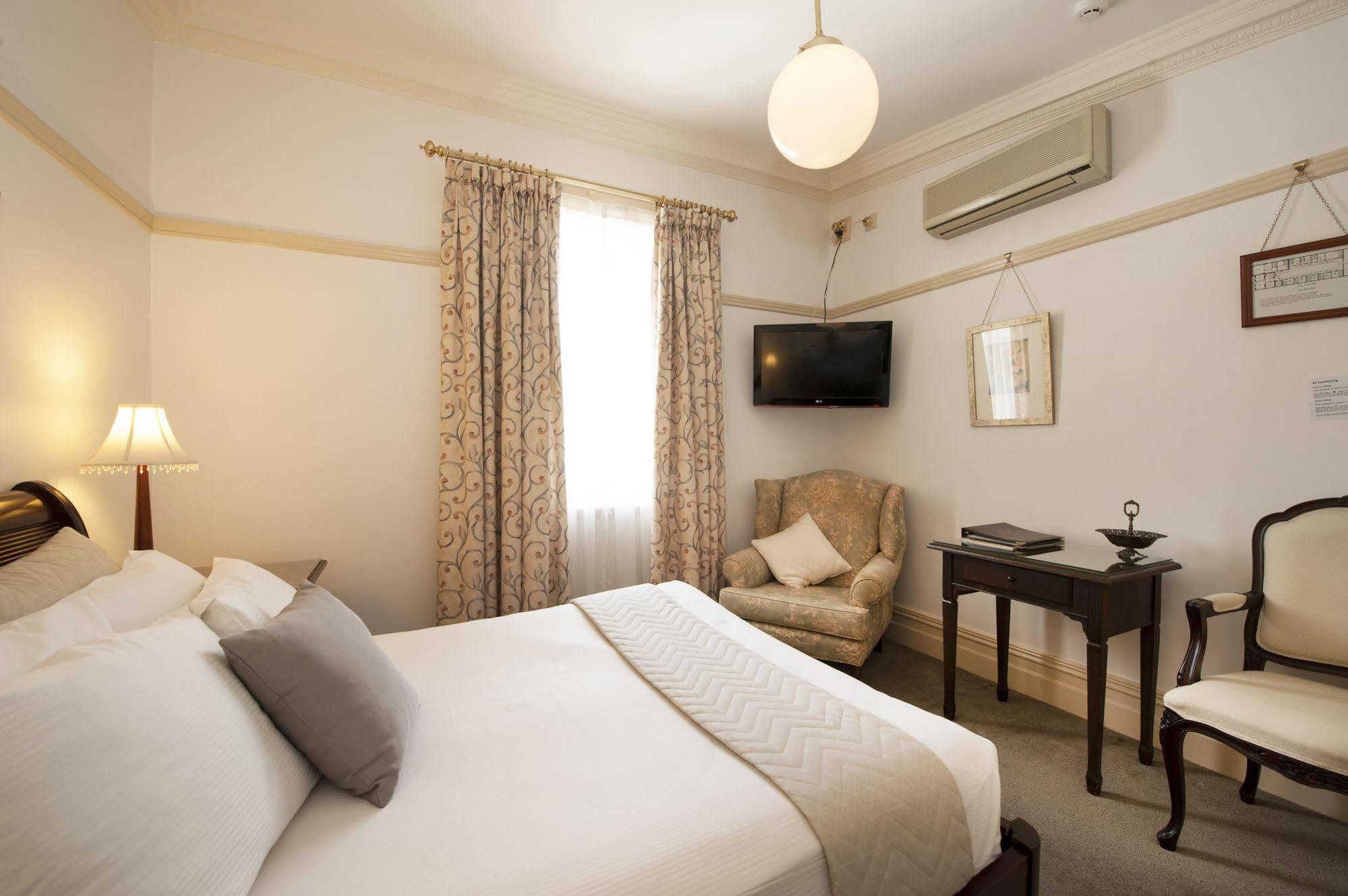 Cobb & Co Court Boutique Hotel Mudgee Zewnętrze zdjęcie