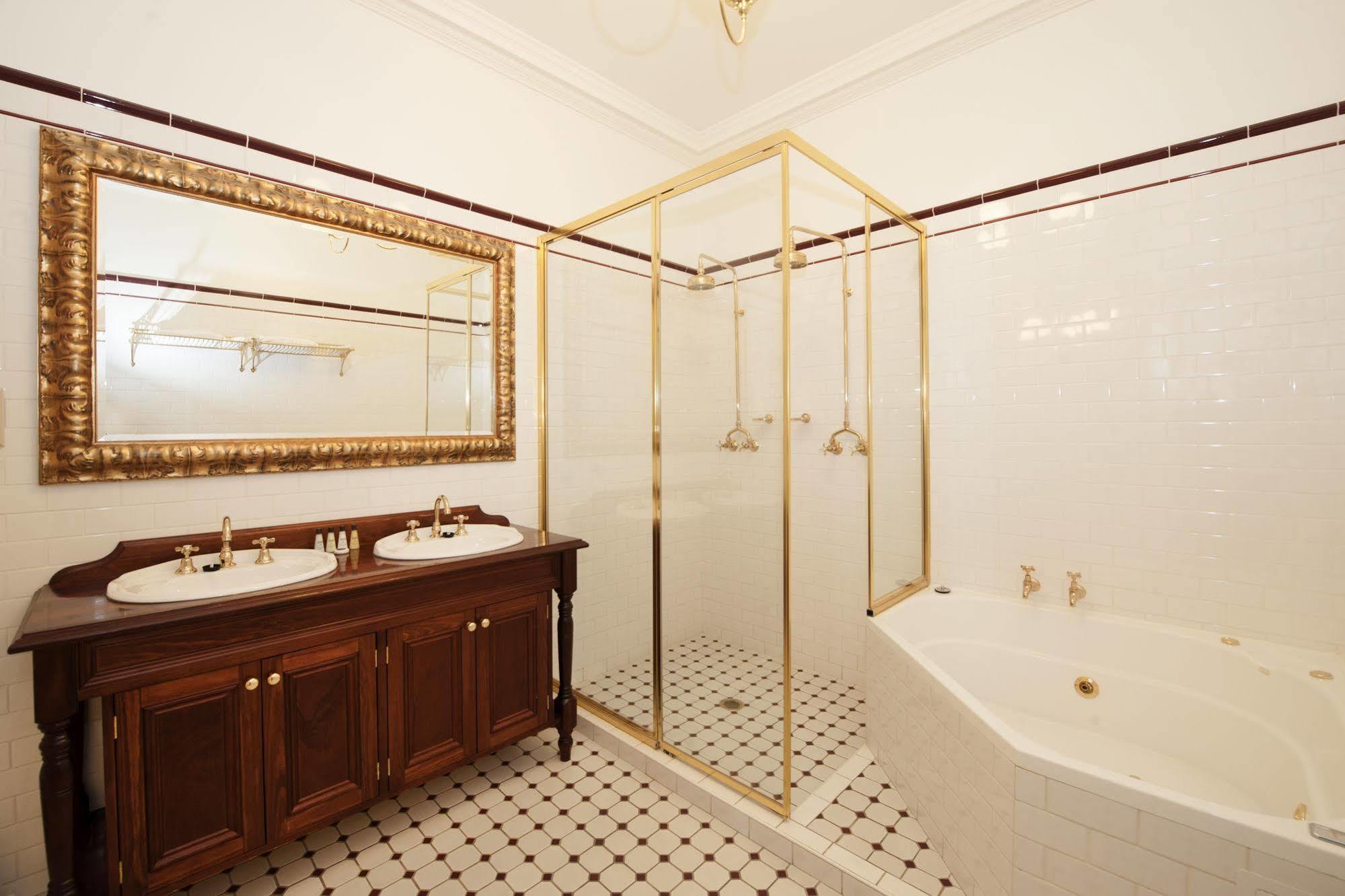 Cobb & Co Court Boutique Hotel Mudgee Zewnętrze zdjęcie