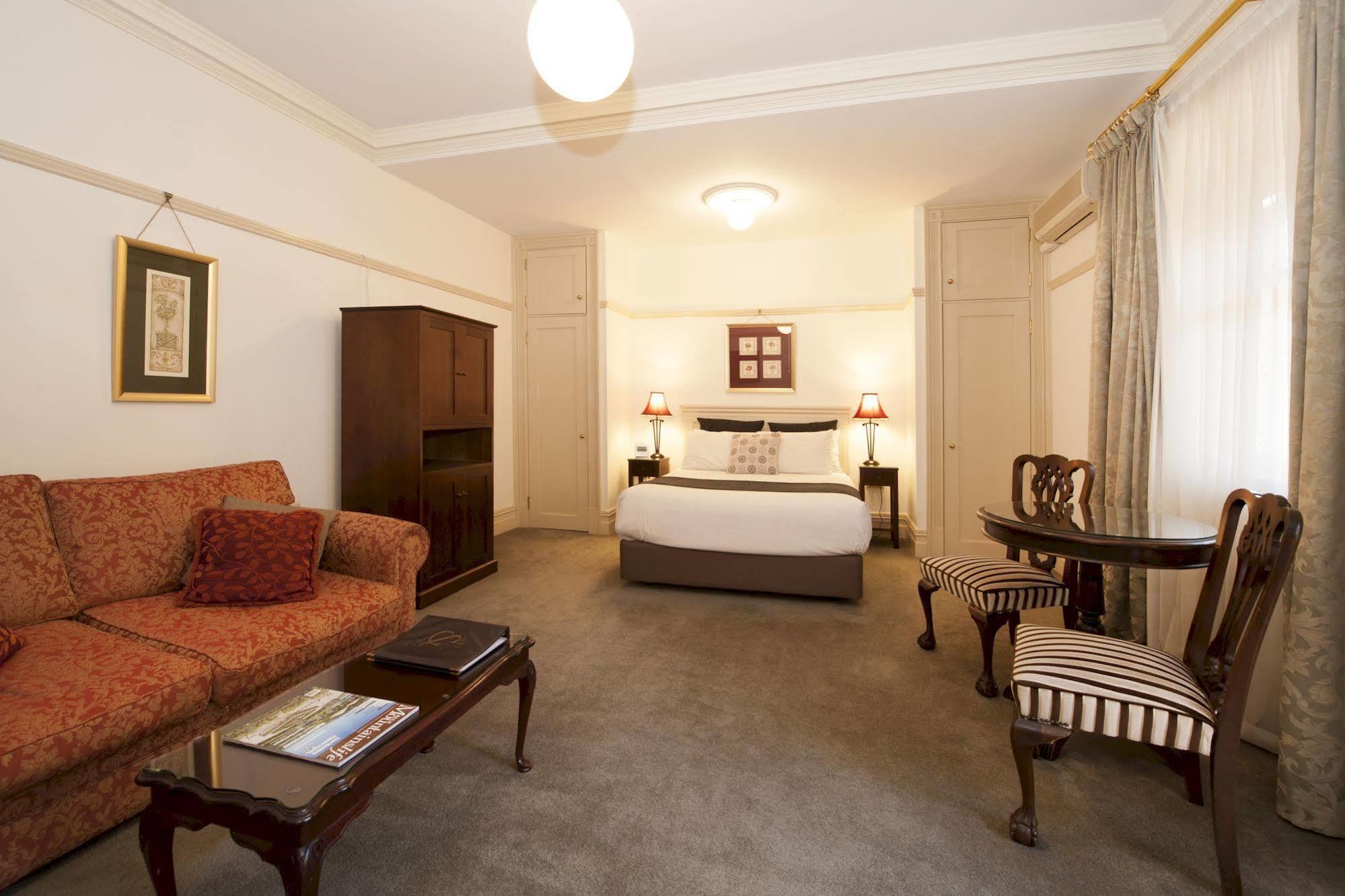 Cobb & Co Court Boutique Hotel Mudgee Zewnętrze zdjęcie