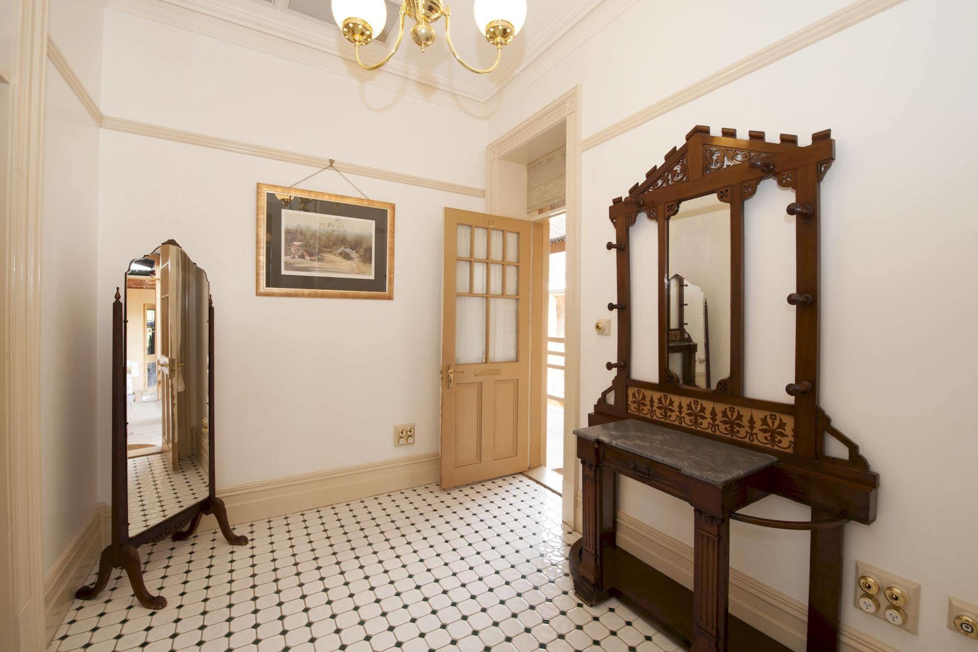 Cobb & Co Court Boutique Hotel Mudgee Zewnętrze zdjęcie