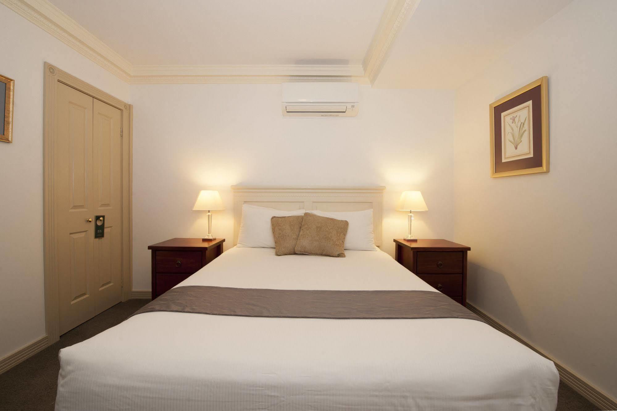 Cobb & Co Court Boutique Hotel Mudgee Zewnętrze zdjęcie