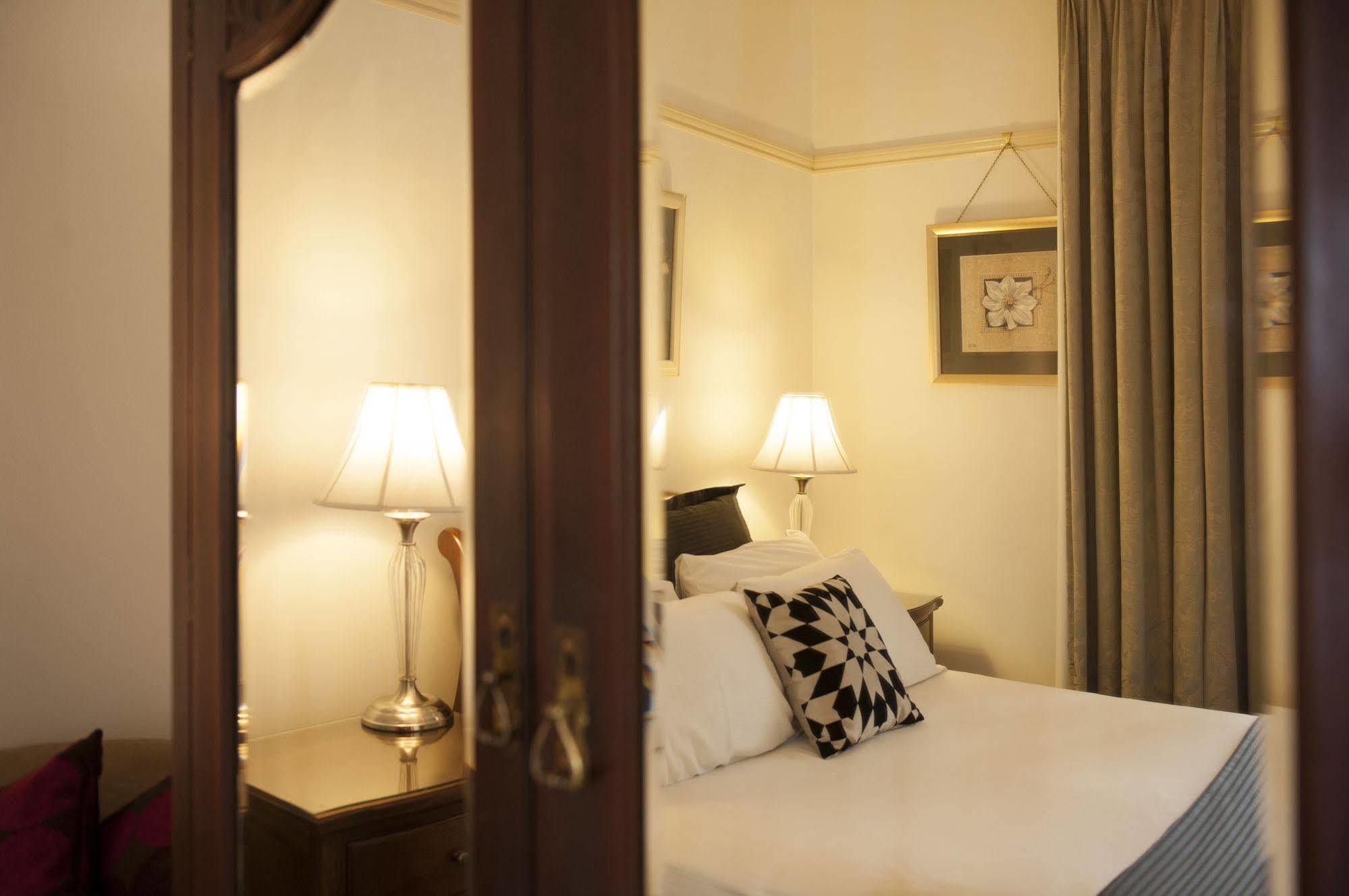 Cobb & Co Court Boutique Hotel Mudgee Zewnętrze zdjęcie