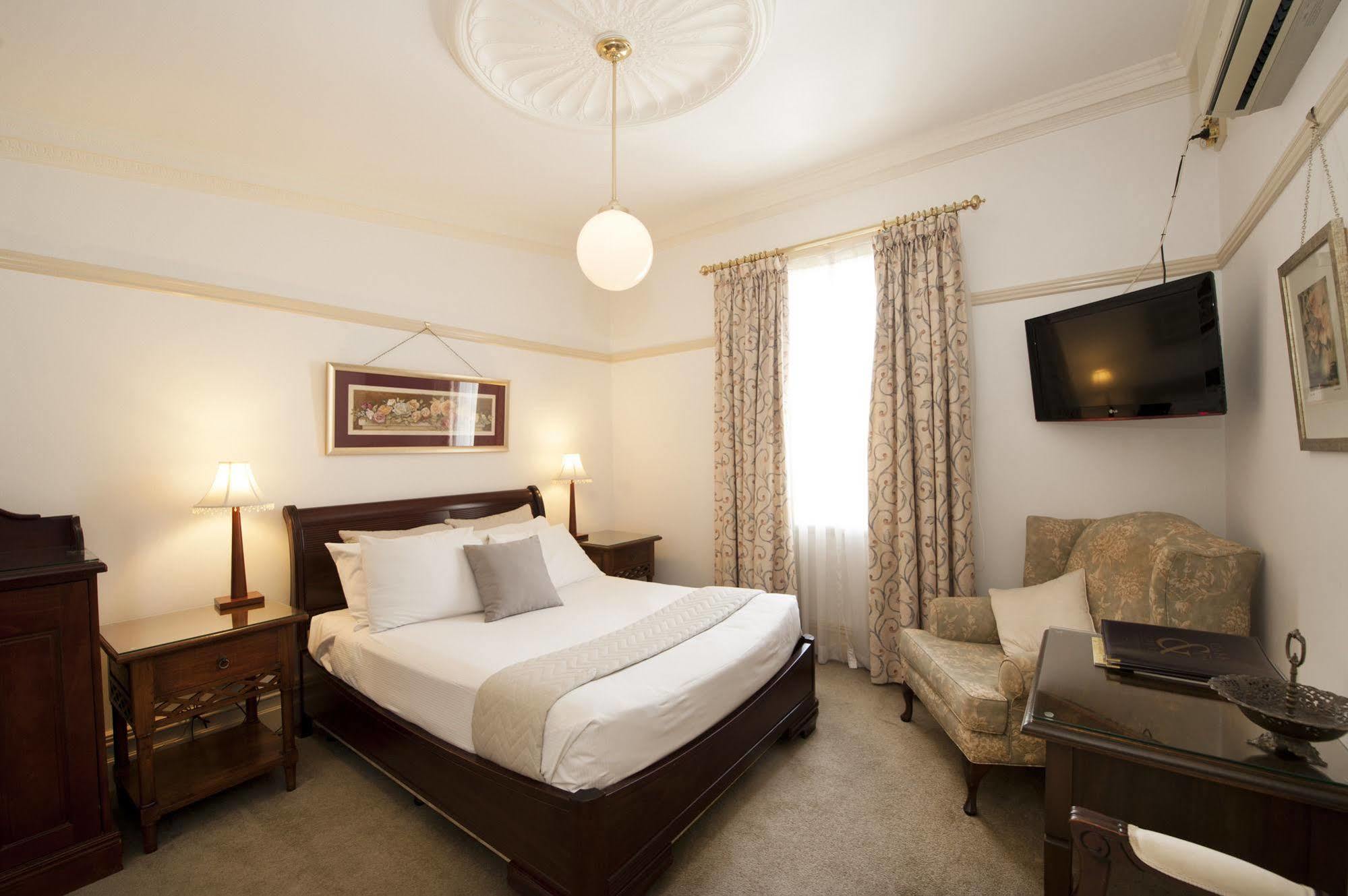 Cobb & Co Court Boutique Hotel Mudgee Zewnętrze zdjęcie